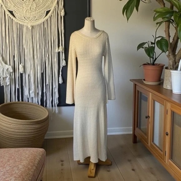Lilyful Crotchet Maxi Long Sleeve Boho Open Back beachy Dress Cotton - Picture 1 of 8